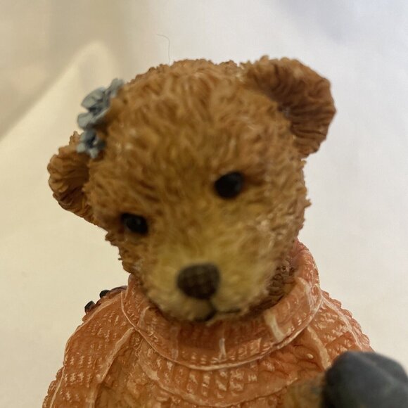 Design Impressions Sweater Bears Reading Book Resin Figurine 4" 26920 Figurine - Picture 7 of 12